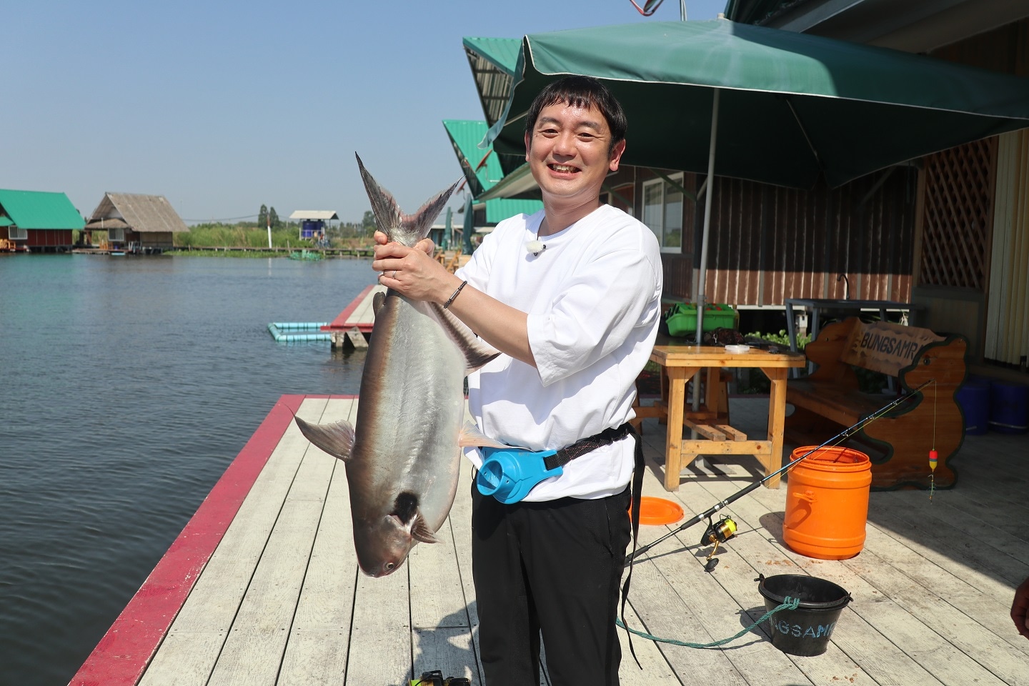 岩沢厚治