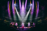 amazarashi「朗読演奏実験空間“新言語秩序”」の様子。