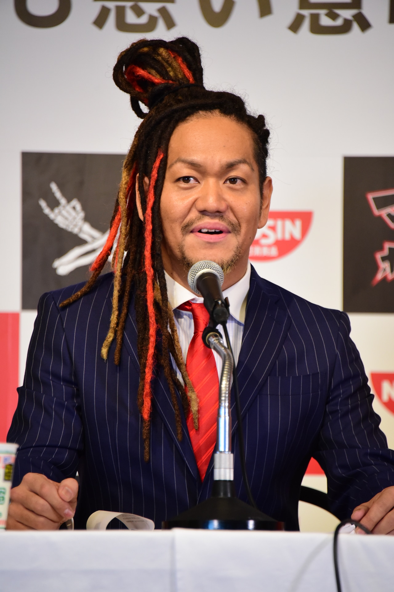 マキシマムザ亮君（歌と6弦と弟）