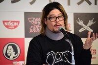 熱弁をふるうダイスケはん。