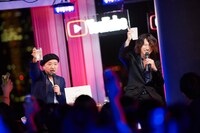 TAKURO「Journeywithout a map II」トーク＆アナログ盤先行試聴イベントの様子。（撮影：田辺佳子）