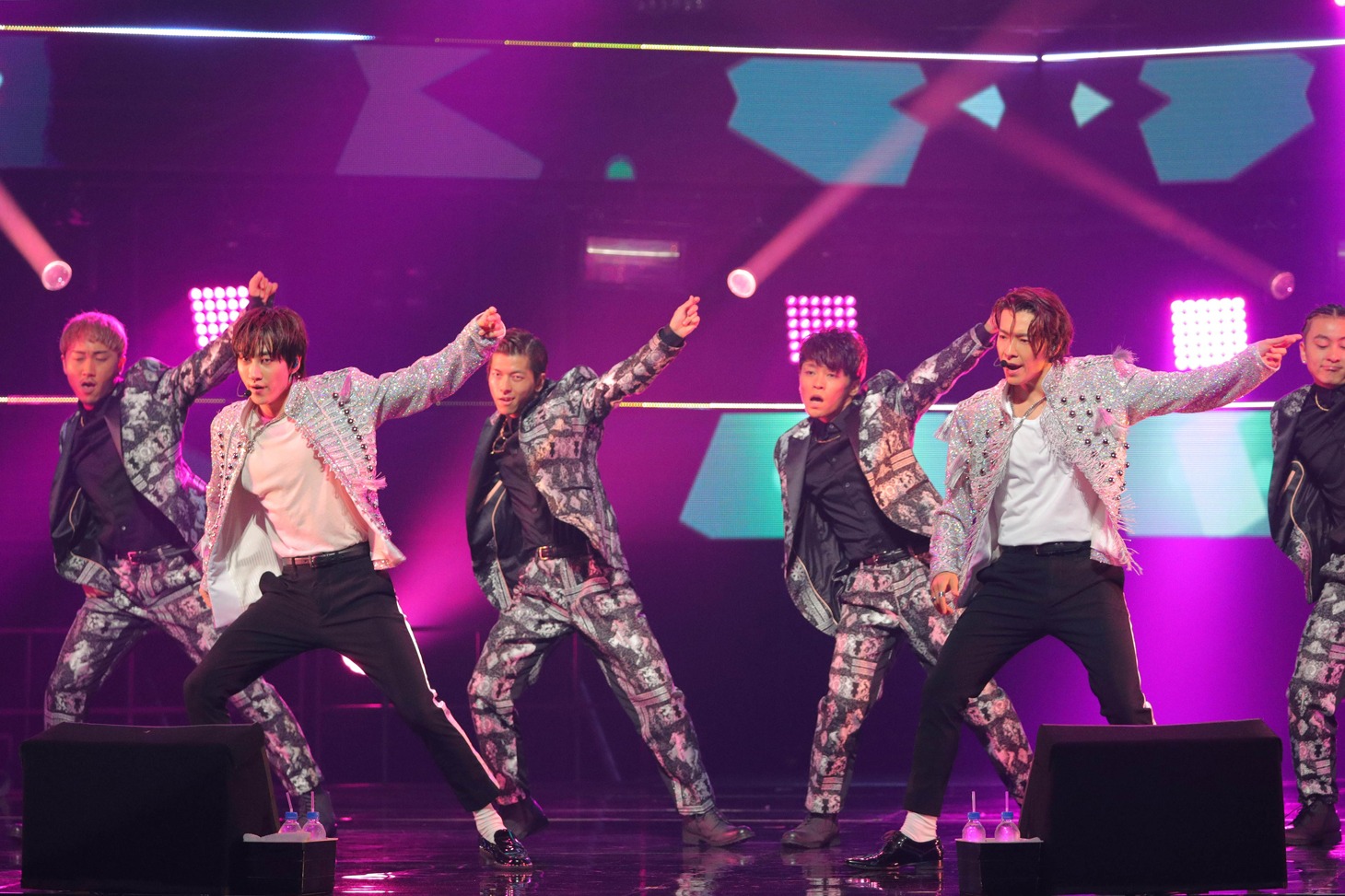 SUPER JUNIOR-D&E