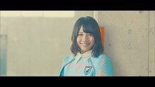 けやき坂46「君に話しておきたいこと」MVのワンシーン。