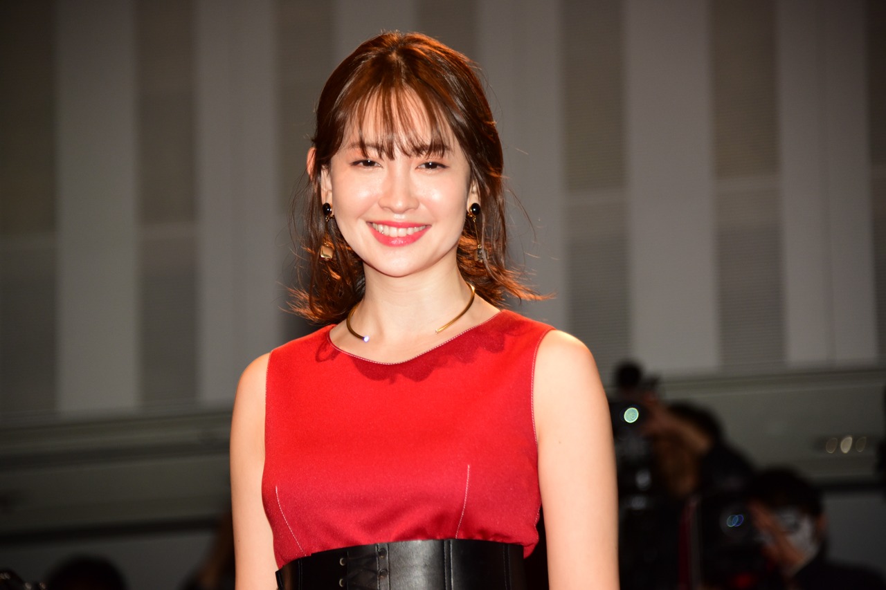 小嶋陽菜