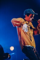 高城晶平（Vo, Flute / cero）（撮影：西槇太一）