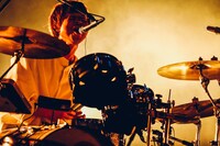 茂木欣一（Dr, Vo / フィッシュマンズ）（撮影：西槇太一）