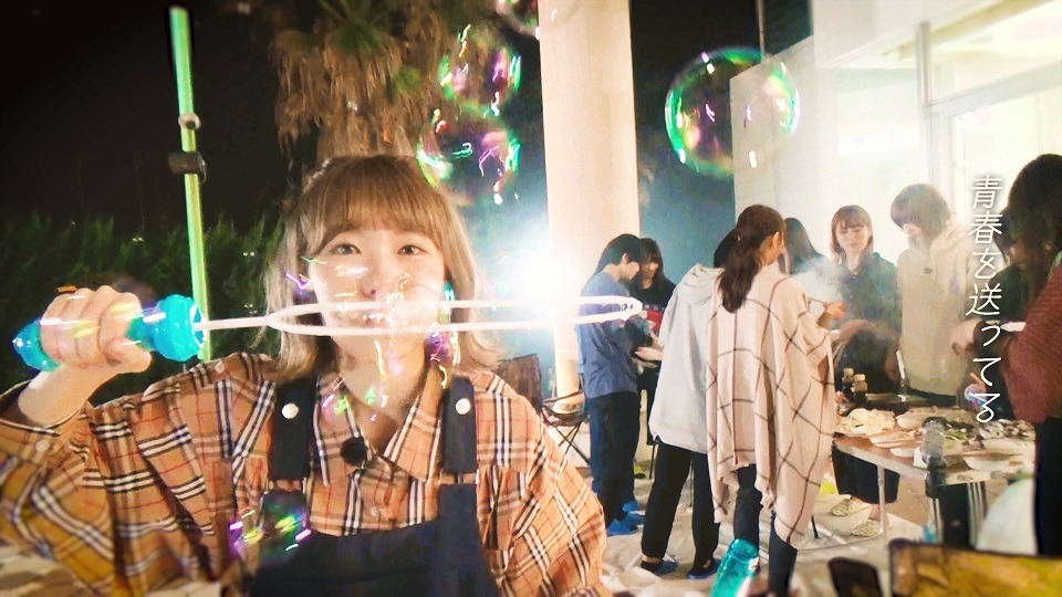 「KEYAKI HOUSE」のワンシーン。