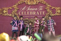 超特急のユニバーサル・スタジオ・ジャパンでのライブの様子。