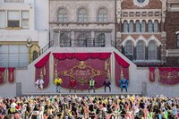 超特急のユニバーサル・スタジオ・ジャパンでのライブの様子。