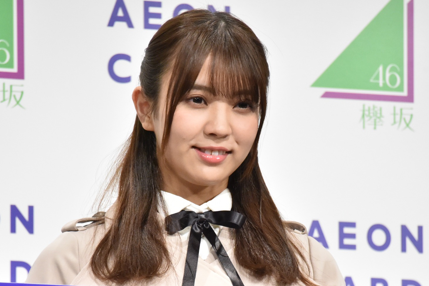 小林由依