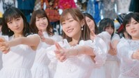 AKB48「ジワるDAYS」ミュージックビデオのワンシーン。