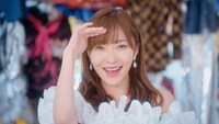 AKB48「ジワるDAYS」ミュージックビデオのワンシーン。