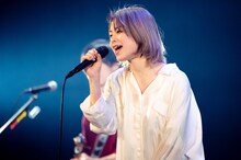 片平里菜（撮影：ヤオタケシ）