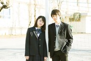 山田杏奈と細田佳央太。