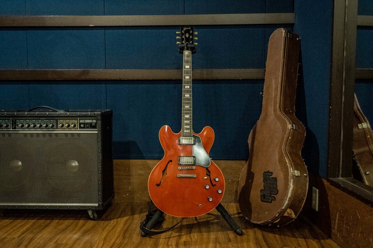 GIBSON ES-335