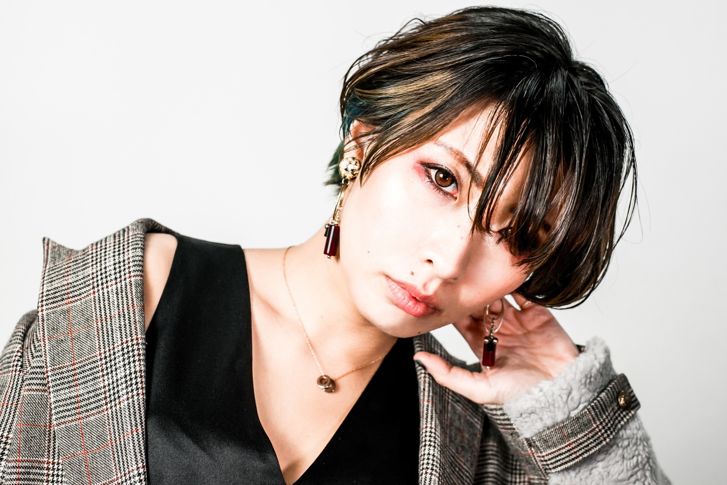 カヨコ改め草野華余子。