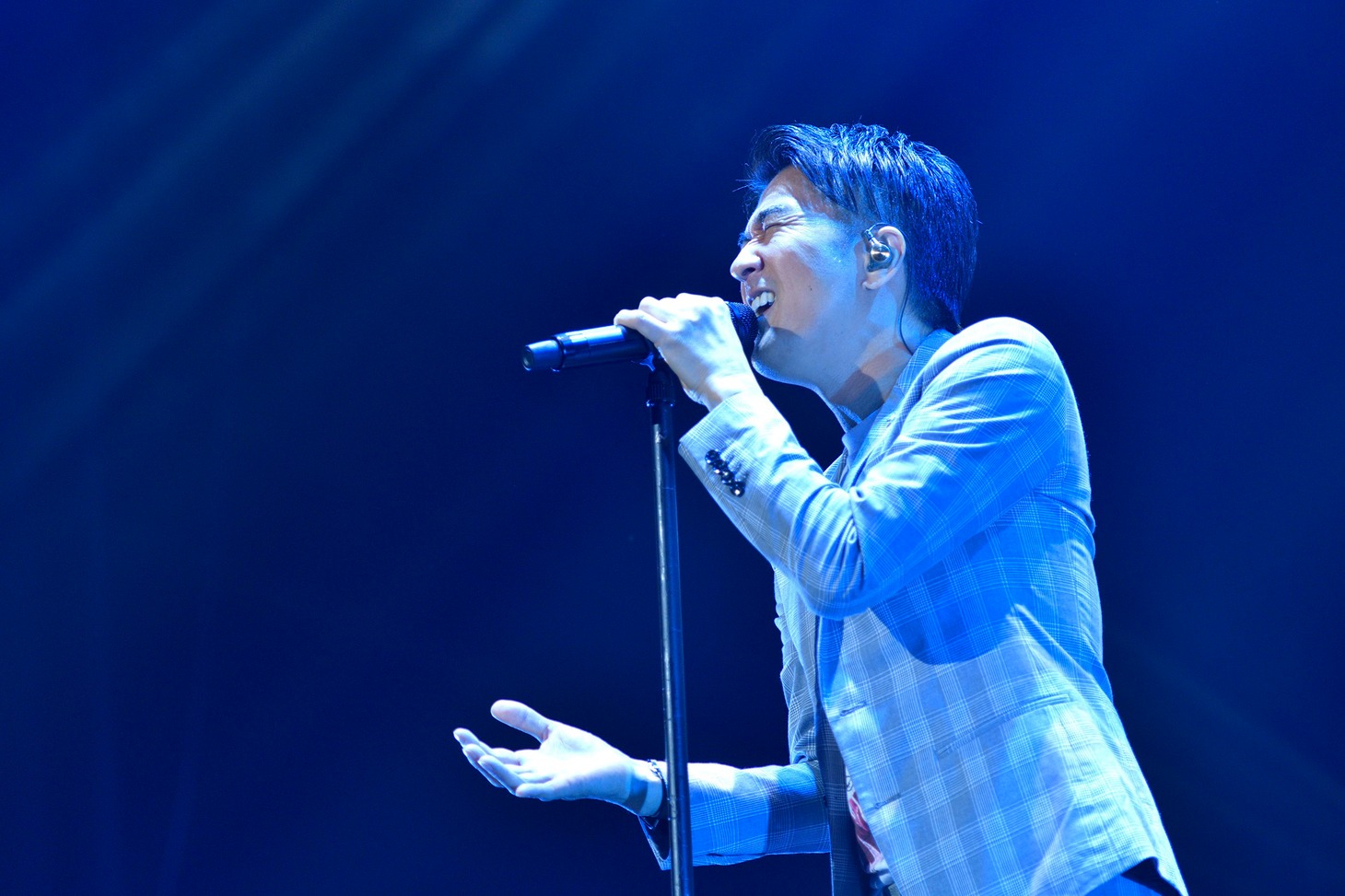 「DEEN LIVE JOY-Break21 ～Best Songs 25years～」より。