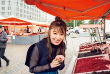 「高山一実写真集 独白」より。（撮影：嶌村吉祥丸）