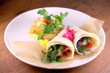 コラボカフェ「back number cafe」のメニュー「花束」。