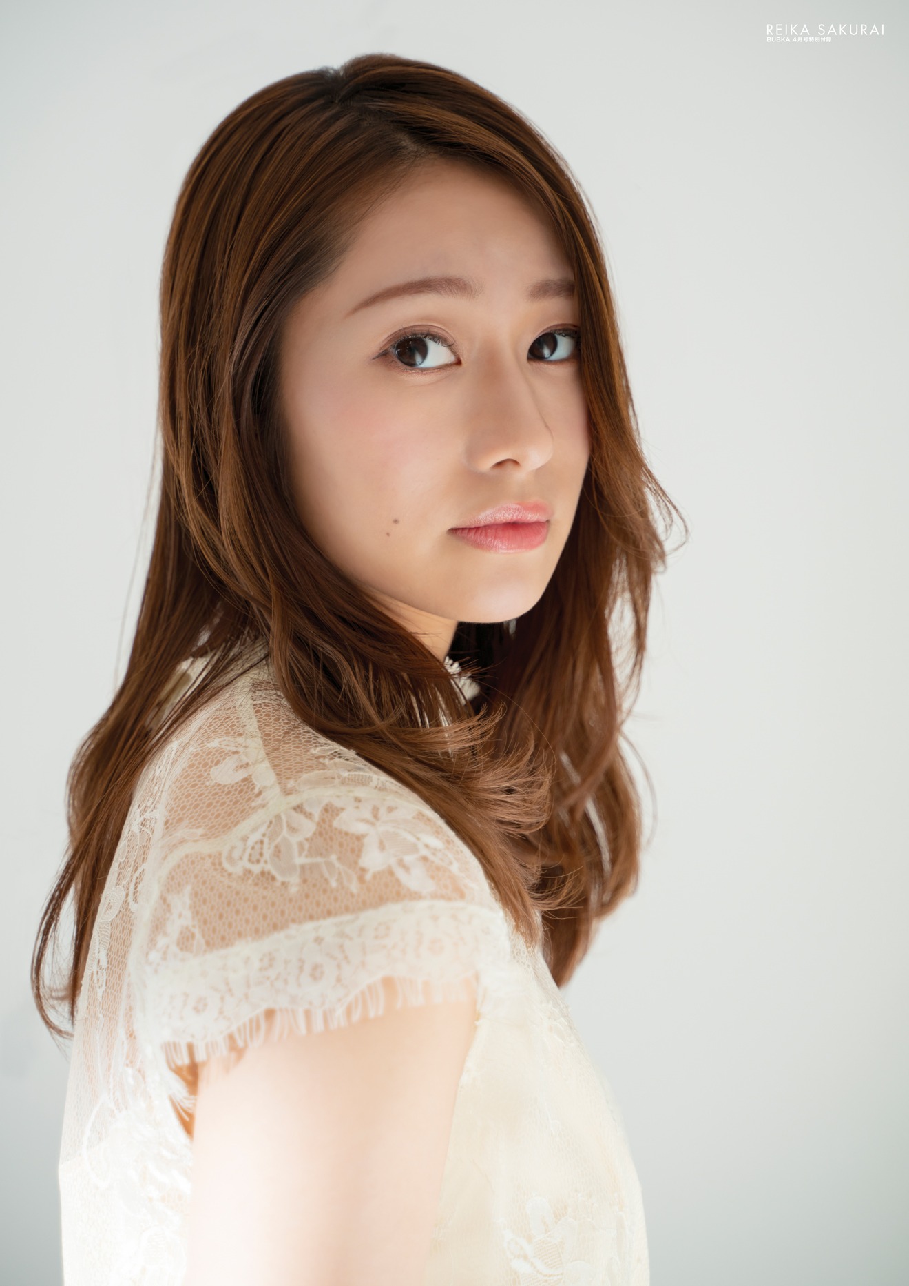 桜井玲香のポスター画像。