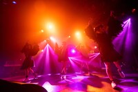 THERE THERE THERES（撮影：稲垣謙一）