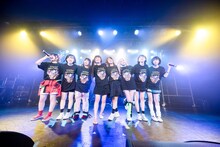 THERE THERE THERESとゆるめるモ！。（撮影：稲垣謙一）