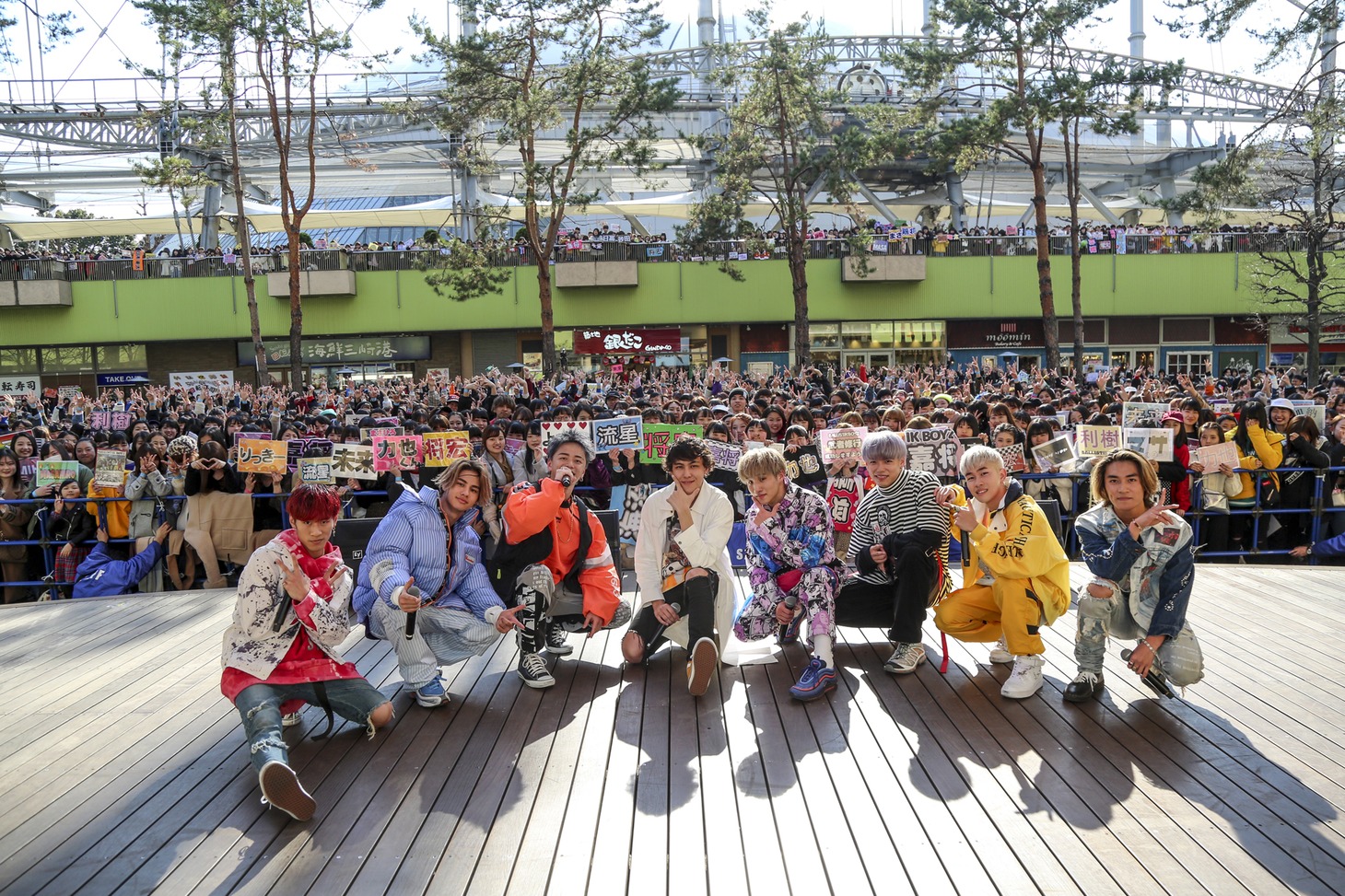 BALLISTIK BOYZとAGOBOY。