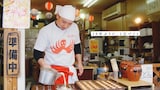 ET-KING「みんなで、はたらこう! 大悟篇」PVのワンシーン。