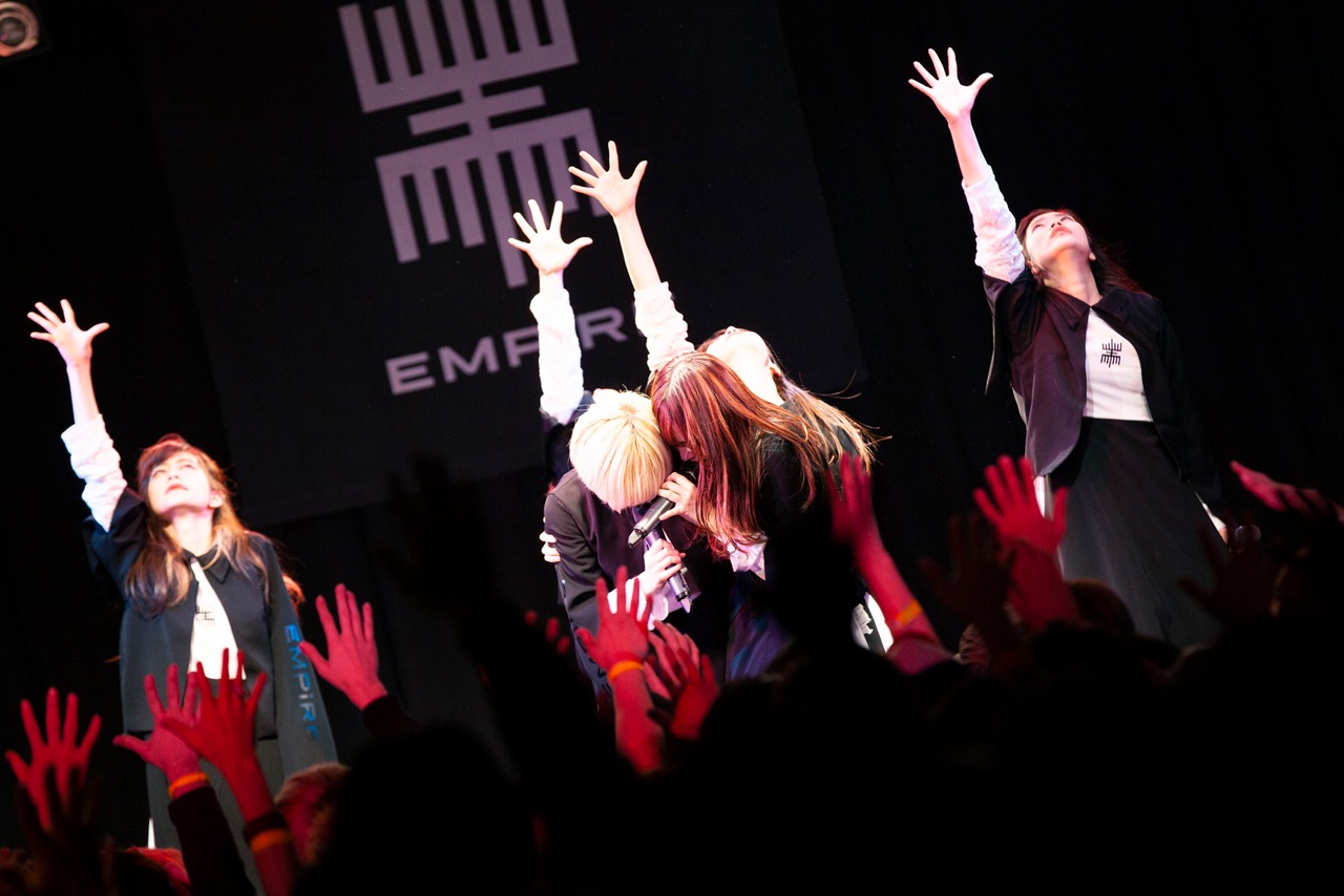 「EMPiRE presents TWENTY FOUR HOUR PARTY PEOPLE」の様子。