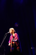 片平里菜（Photo by Masanori Fujikawa）