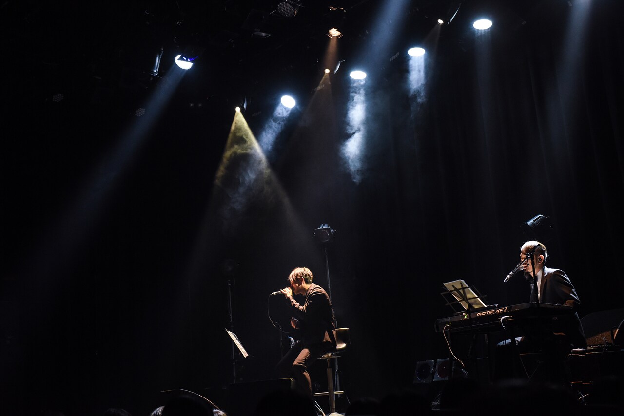 LACCO TOWER松川＆真一、片平里菜招いた「名うての歌い手」初日