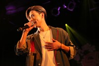 TAKA（撮影：牛島康介、saru）