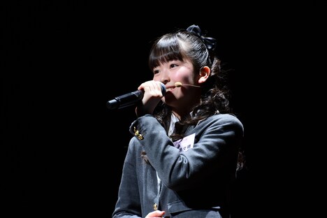 “胸いっぱいの愛”を込めてThe Bangles「Eternal flame」を歌う森萌々穂。