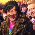 MONKEY MAJIKと岡崎体育、英語と日本語の空耳トリックソング「留学生」MV