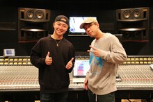 左から大野雄大（Da-iCE）、川畑要（CHEMISTRY）。