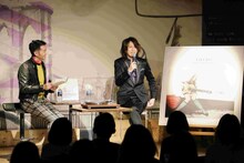 左から大抜卓人、TAKURO。（撮影：森好弘）