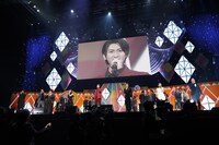 「ワン・デイ・モア」のパフォーマンスの様子。 (c)フジテレビ