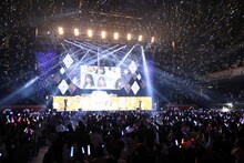 乃木坂46のライブの様子。 (c)フジテレビ