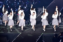 「日向坂46 デビューカウントダウンライブ！！」の様子。