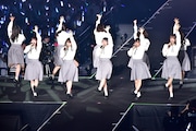 「日向坂46 デビューカウントダウンライブ!!」の様子。