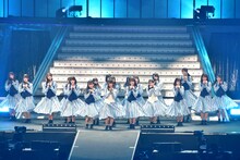 「日向坂46 デビューカウントダウンライブ！！」の様子。