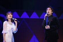 生田絵梨花と海宝直人。 (c)フジテレビ