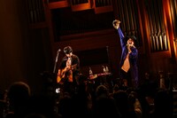 吉田山田（撮影：白石達也）