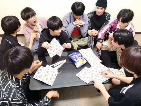 商品開発会議の様子。