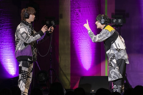 「伝言ゲーム対決」の様子。（写真提供：SDR）