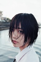 「あのファースト写真集『ANOther』」表紙（撮影：川島小鳥）