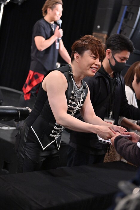 西川貴教「SINGularity」リリースイベント東京公演の様子。(撮影:小川舞)