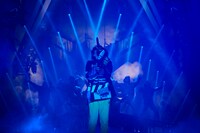 「米津玄師 2019 TOUR / 脊椎がオパールになる頃」幕張メッセ国際展示場3月10日公演の様子。（撮影：立脇卓）