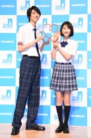 古川毅（SUPER★DRAGON）と池間夏海。