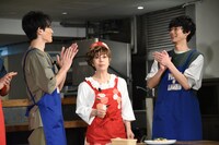 平野レミから「いいじゃない！」と褒められた青チーム。